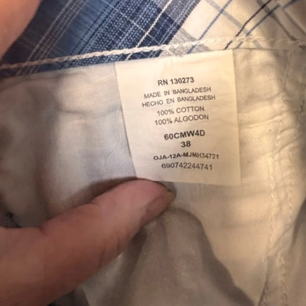 Wrangler Mens Blue White Plaid Cargo Shorts Size 38 Cotton 60CMW4D Relaxed Fit